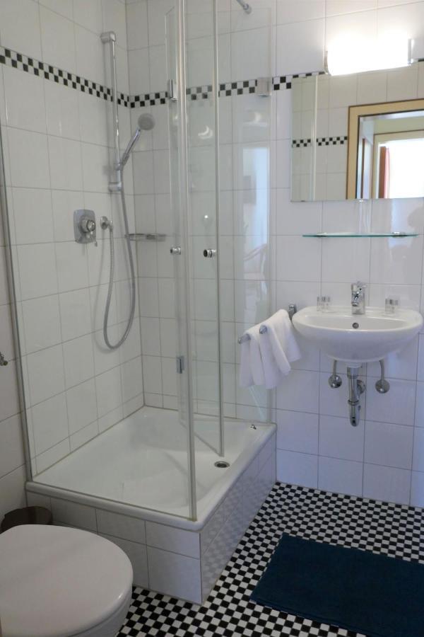 באדן-באדן Hotel Bischoff חדר תמונה