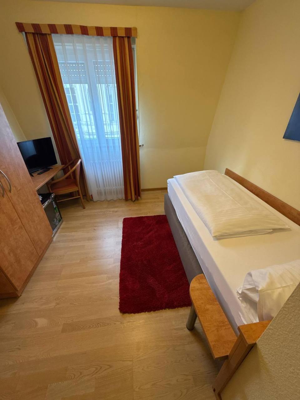 באדן-באדן Hotel Bischoff מראה חיצוני תמונה