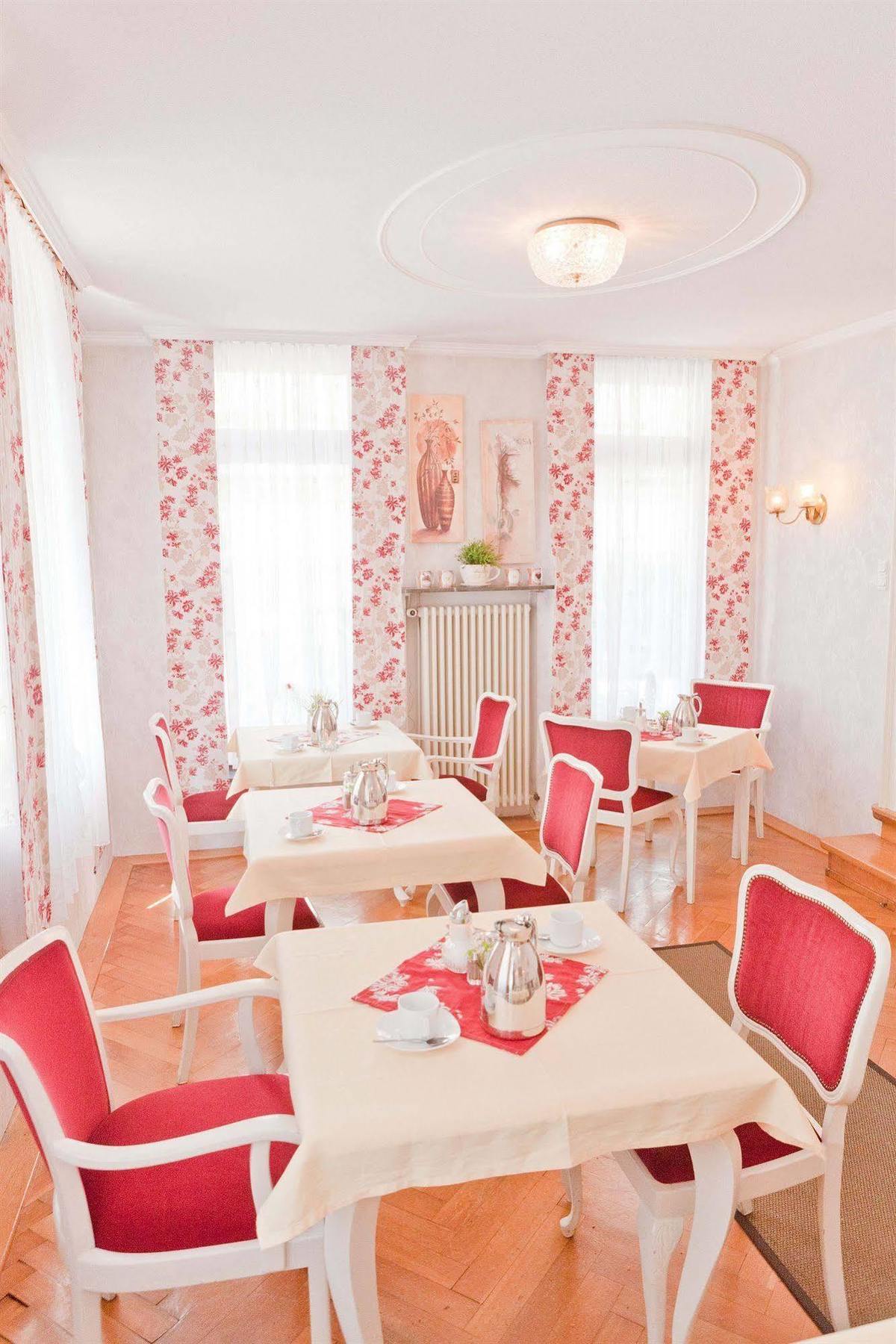 באדן-באדן Hotel Bischoff מראה חיצוני תמונה